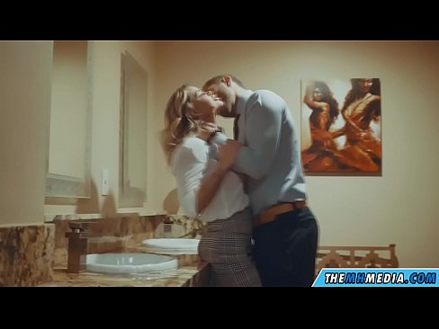❤️ Mgbe isi awọ na-acha uhie uhie rafuo gị n'ime ụlọ mposi ọha Mmekọahụ mara mma na%ig.com-milf-300.ru ❌❤